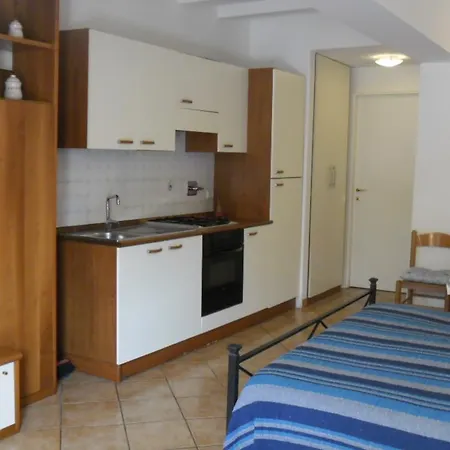 Claudia Rio Appartement *