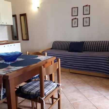 Claudia Rio Rio Marina